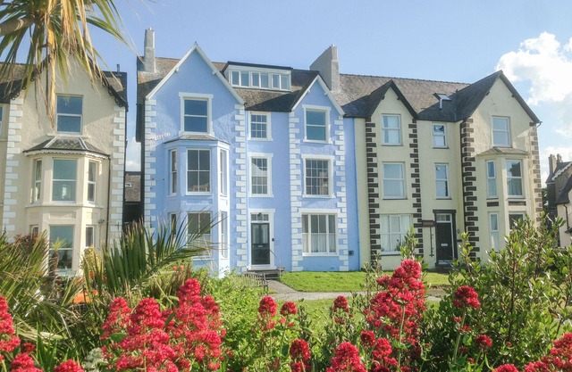 Appartement avec vue sur la mer, LLANFAIRFECHAN