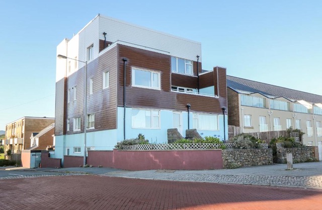 Sea View Apartment