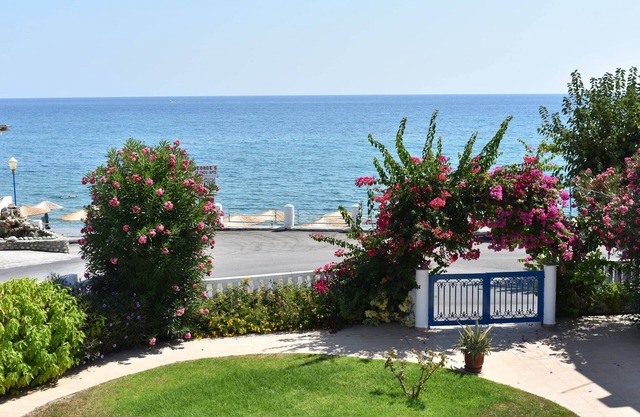Appartement pour 2 personnes, directement sur la plage, parking restaurants à proximité
