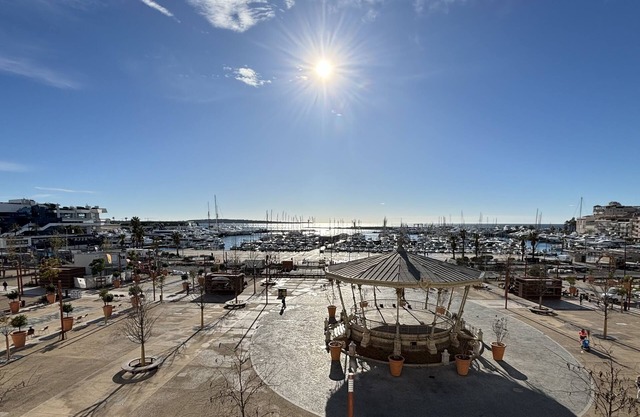 Appartement vue mer, à côté de la mythique Croisette !