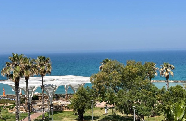 Sea view apartments 1