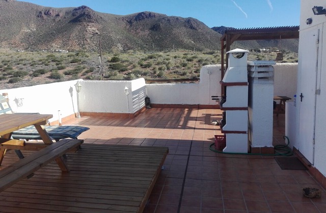 SEA VIEWS, LARGE TERRACE 60 M2 very equipped and with total privacy