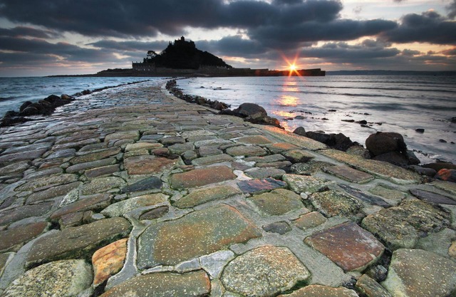 Sea Watch - New Launch ! Beachfront Gem With Amazing Unbeatable Views