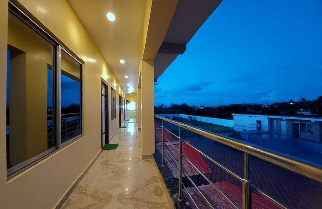 Sea Wave Beach Resort
