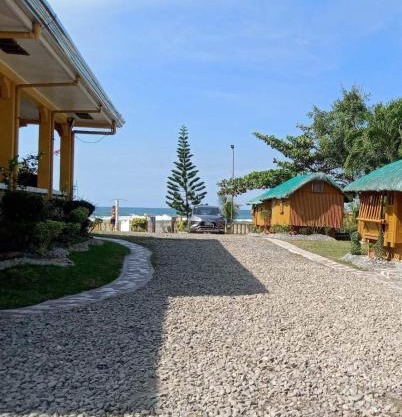 Seabreeze Beachfront Home and Cottages new management