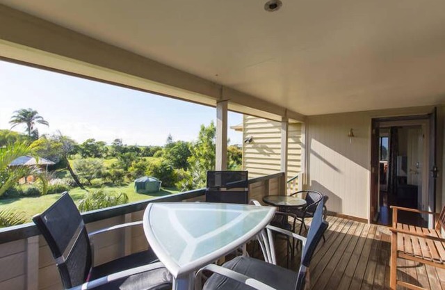 Seabreeze Sojourn - Queenslander un hectare près de la mer