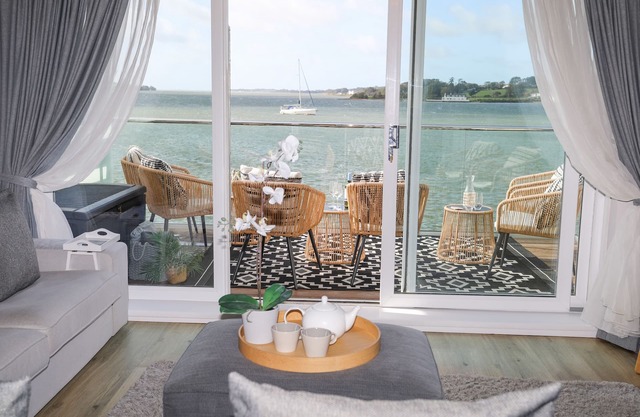 Seaclusion, Y FELINHELI