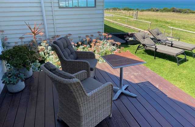 Seacroft Sea View Retreat