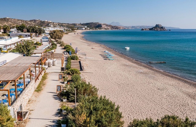 Seafront apartment in the bay of Kefalos, Kos