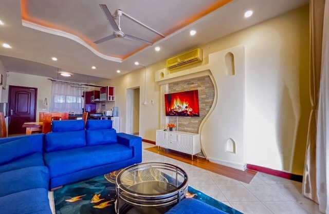 Seafront three bedroom apartment, with awesome views