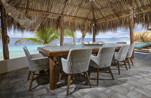 Villa en Bord de Mer avec Beau Jardin Tropical 2 - 10 Personnes