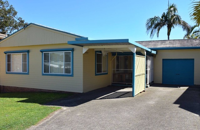 Seamist Cottage - South West Rocks, NSW