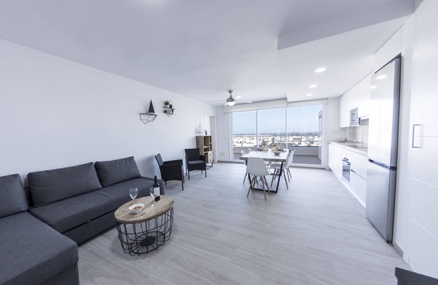 Seaport Apartment Aguadulce