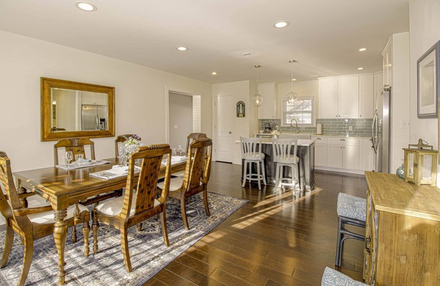 Searenity Stays, a Cozy Home