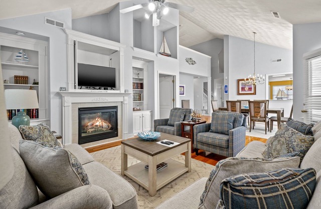 Seas the Day at Bay Creek - Pet Friendly w/ Pool & Golf