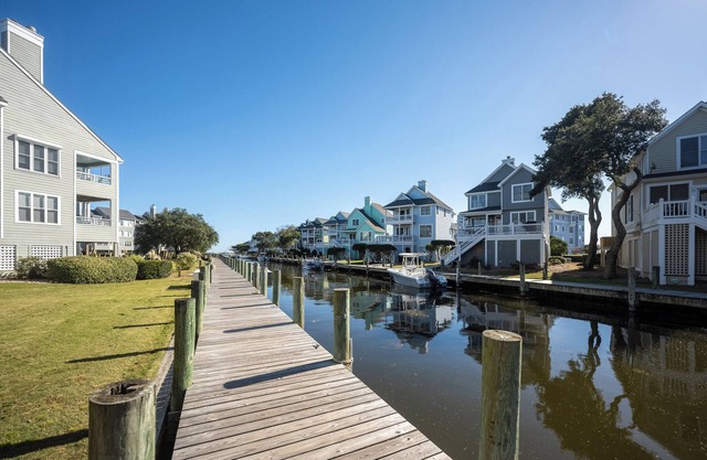 Seas the Day: Canalfront | Boat Slip | Pool Access
