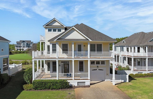 Seas The Day: Private Pool | Golf Course Community