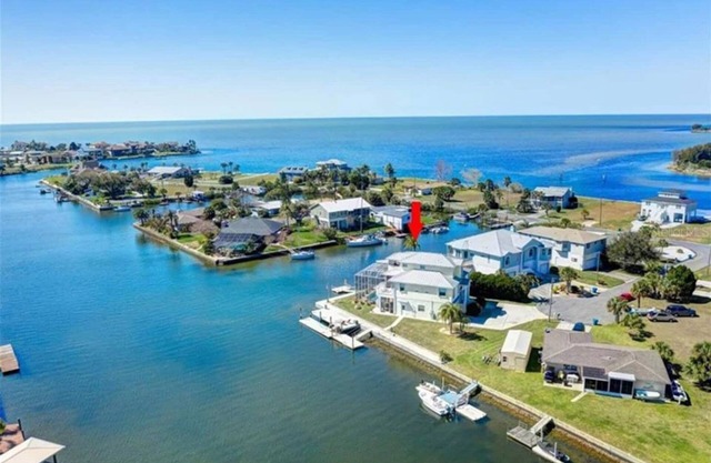 Seascape - WHOLE HOUSE 360 water views, pool, gulf