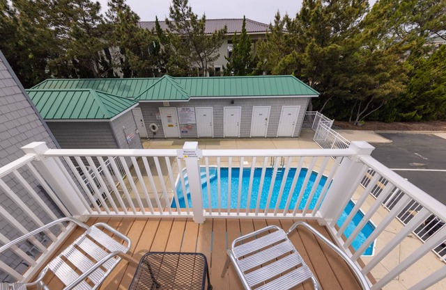 Seaside Condo in Sandbridge 2 bd/1.5 bath