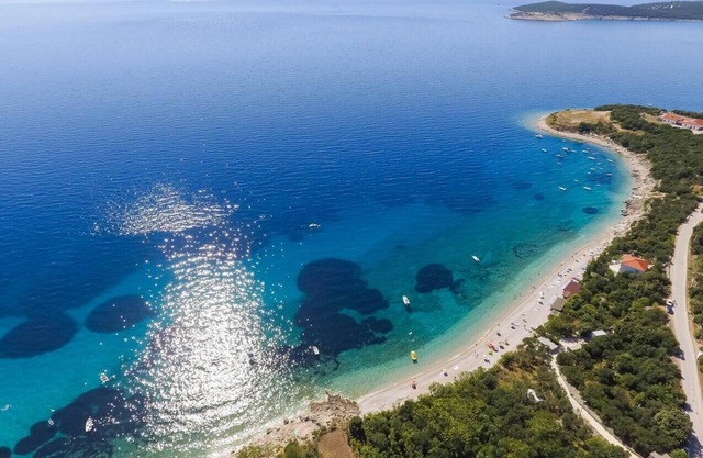 Maison de vacances près de la mer Miholascica, Cres (K-8073)