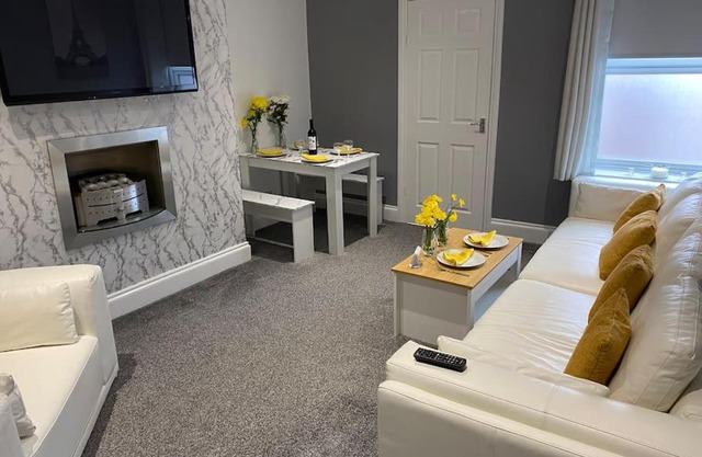 Seaside House-NEW DAY PROPERTIES