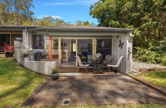 Seaside Retreat, Hyams Beach