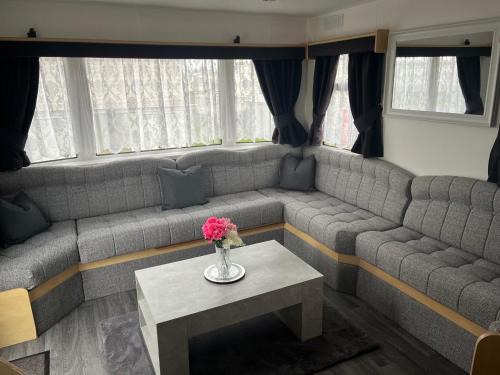 Seaside Serenity Caravan the chase caravan site