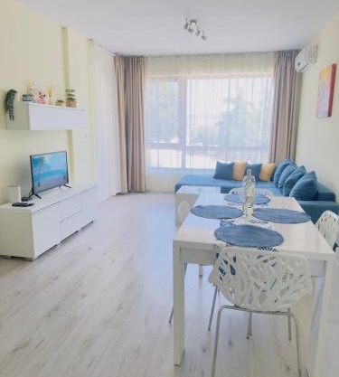 Seaside View Apartment in Varna