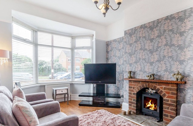 10 Waxholme Road, WITHERNSEA