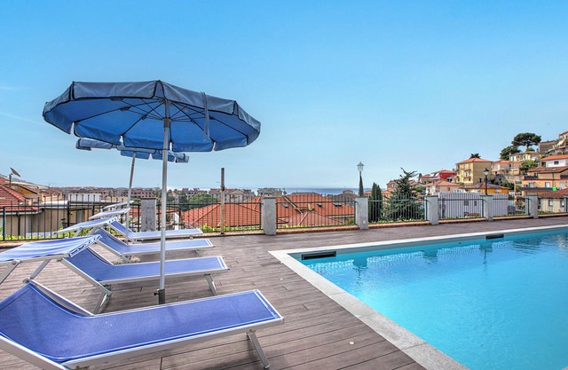Seaview Pool Retreat - T12, Andora, Italy