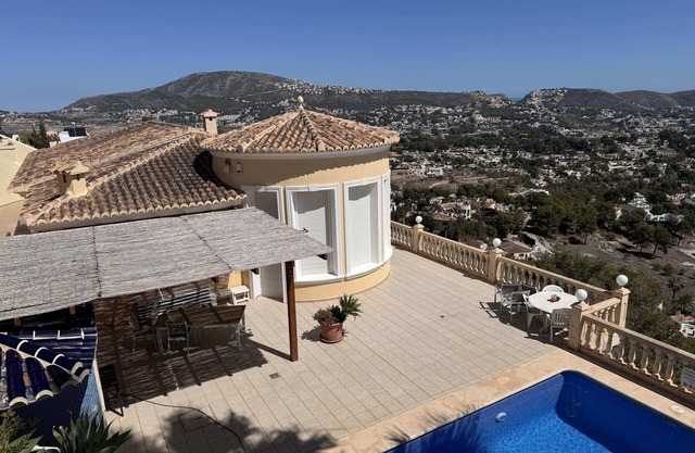 Villa exclusive avec vue imprenable sur la mer et panoramique et piscine privée