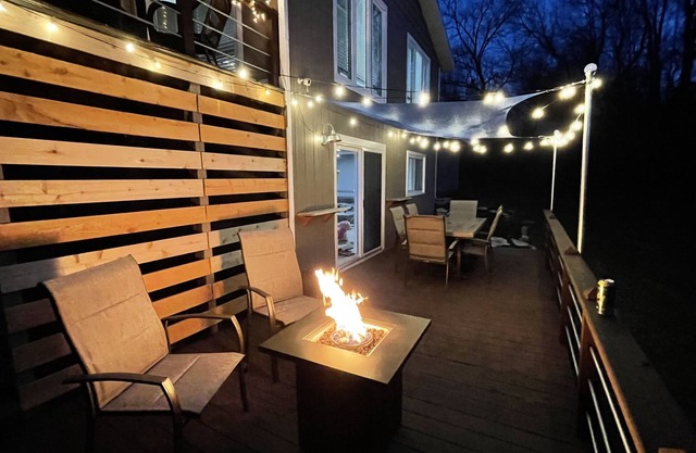 Secluded 3 bedroom Villa, Patio, BBQ + EV charger- Sleeps 9 max