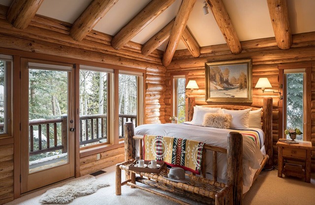 Cabane isolée dans les bois