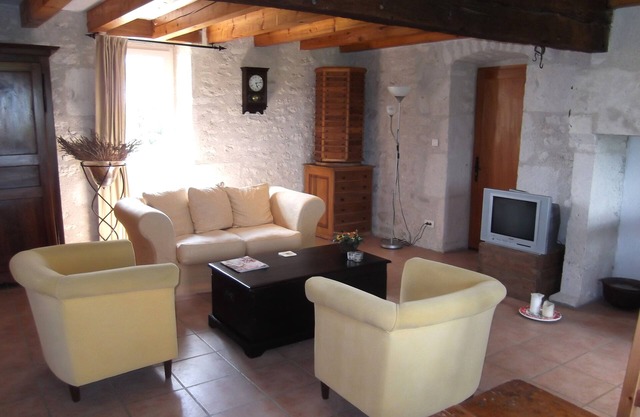 Maison de campagne isolée près de Lauzerte pour 4 personnes avec piscine privée
