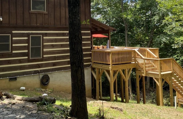 Close 2 Boone-Min 2 River-Fire Pit-Secluded-Decks