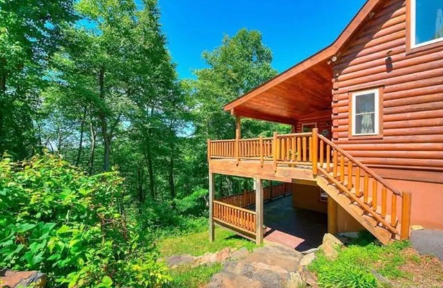Paradis de Mountainbrook isolé dans la Petite Suisse NC