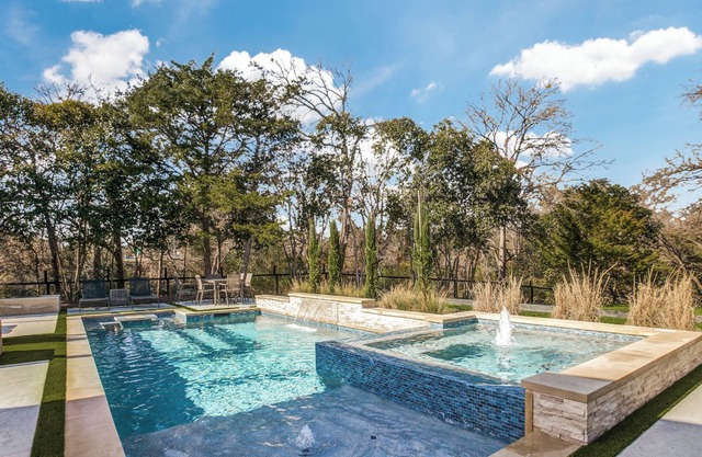 Secluded Private Retreat with Luxurious Pool & Spa