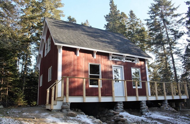 Brand New Cabin in the Woods avec Distant Water View