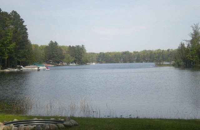 Maison isolée au bord du lac Tee Lake, Lewiston Michigan