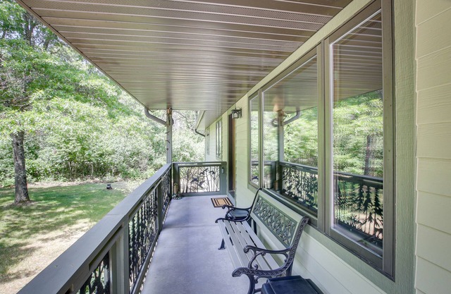 Secluded Wautoma Home w/ Fire Pit!