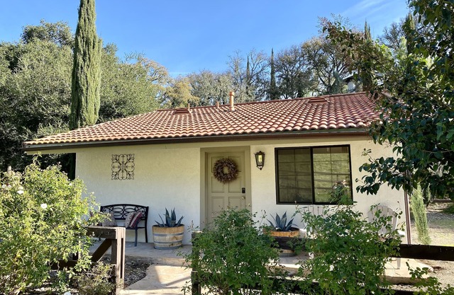Isolé Vin Country Cottage dans les collines de Santa Ynez, 5 min de la ville