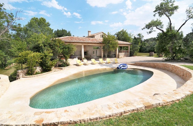 Merveilleuse villa isolée, piscine 50m2, idéal pour les familles et les grands groupes