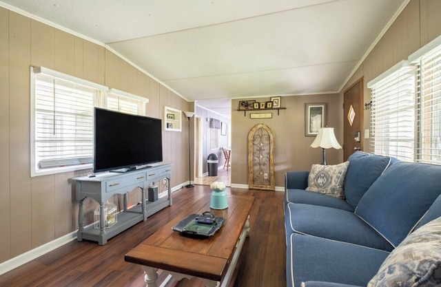 Secluded Woodside Retreat