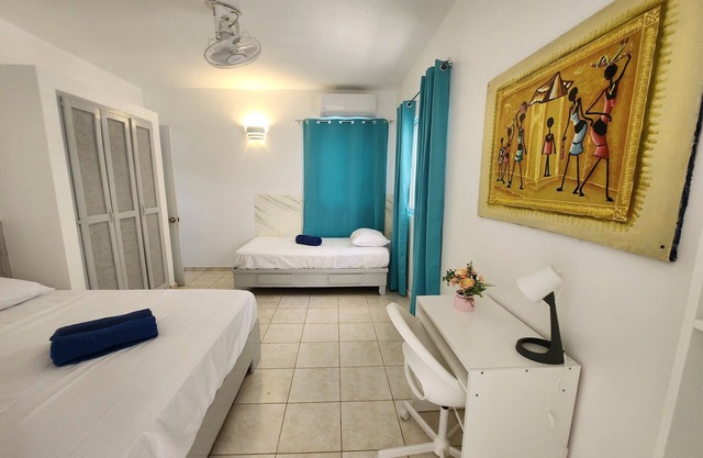 #6 - Shiva-Appartement-Confort-Salle de bain privée séparée-Vue ville