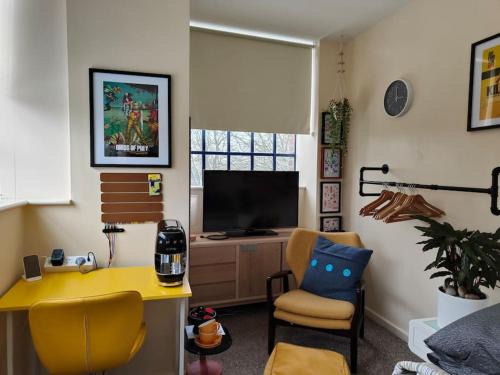 Secure city centre convenience, comfort value