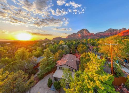 Sedona Home Retreat with Casita, Hot Tub and NEW