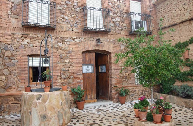 Gîte rural (location complète) La Cerquilla del Médico pour 10 personnes