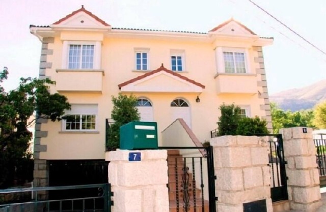 Self catering Los Madroños for 8 people