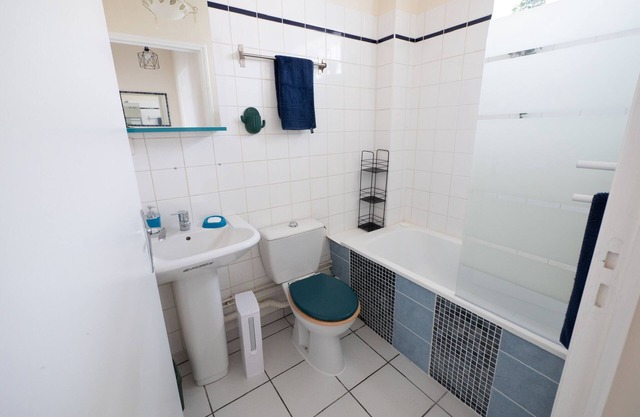 Logement indépendant, secteur ARENA, la CARTONNERIE, maison de champagne.
