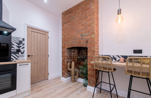 Self Contained, Full Ibiza inspired Boutique Apartment.